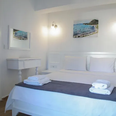Londia * Alacati